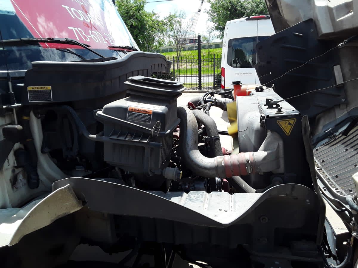 2019 Navistar International 4300 868177