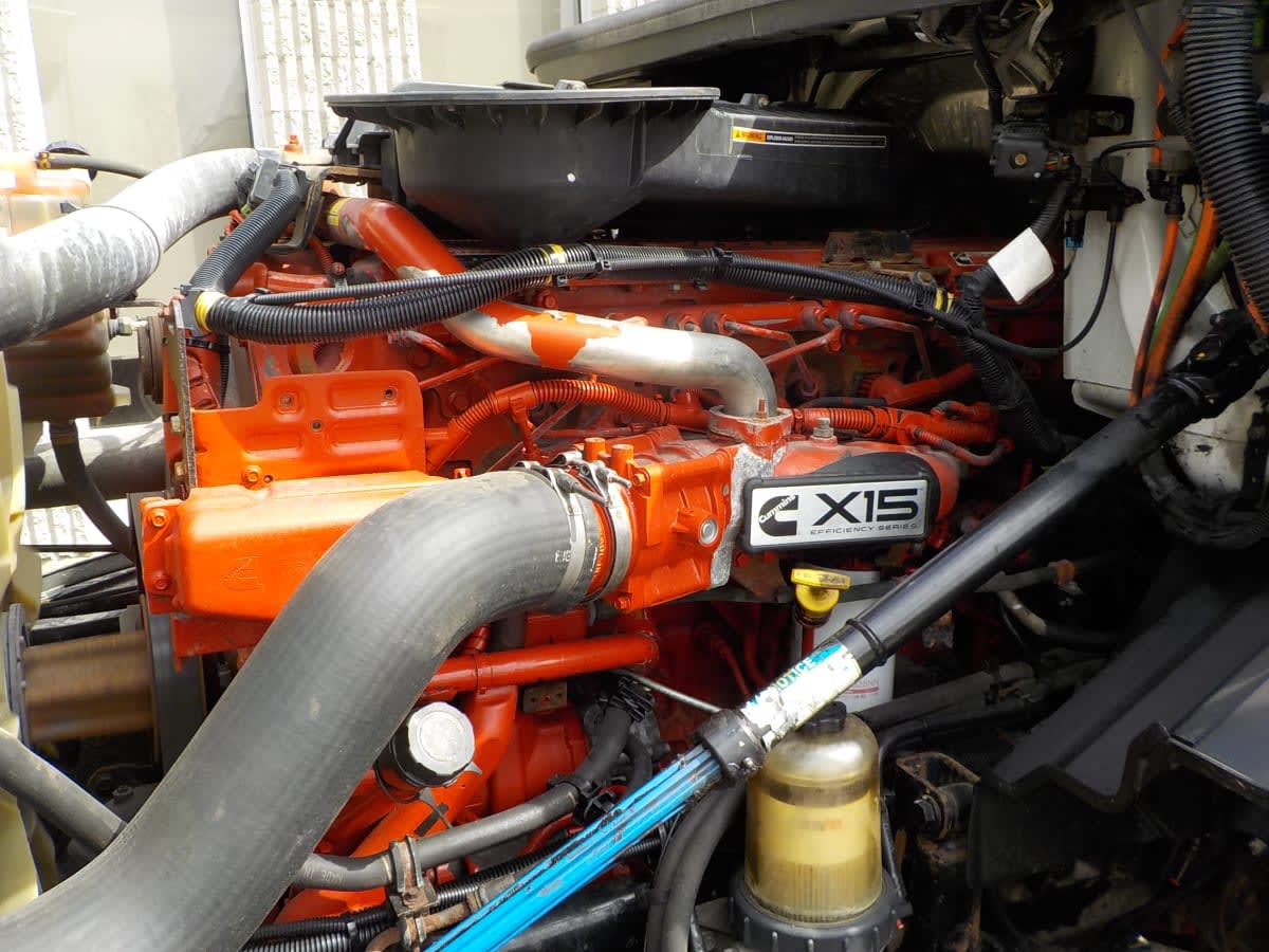 2019 Navistar International LT625 DAYCAB T/A 868244