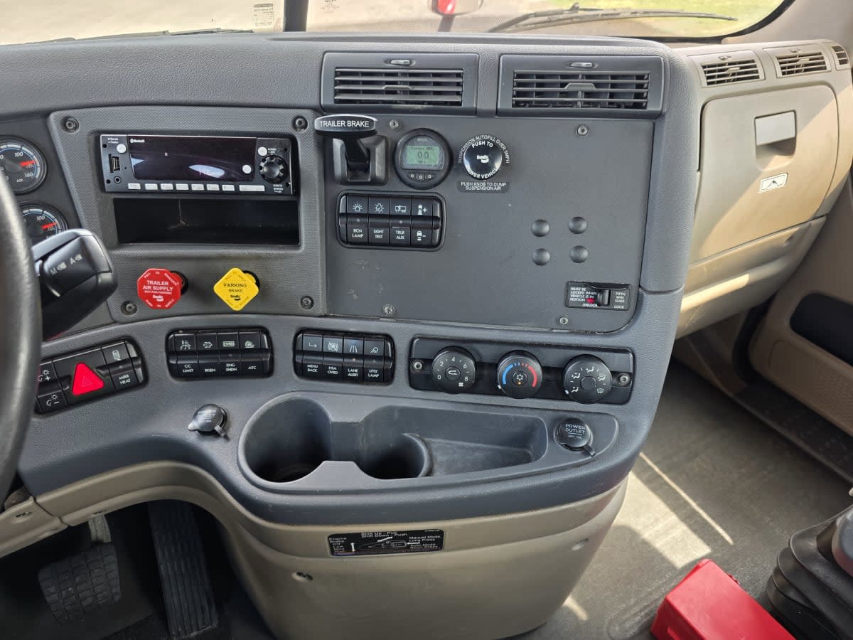 2019 Freightliner/Mercedes CASCADIA 125 868306