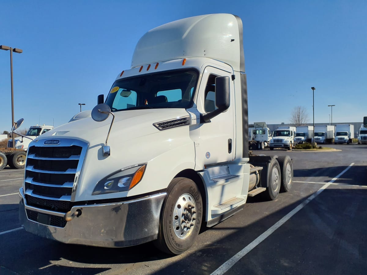 2019 Freightliner/Mercedes NEW CASCADIA PX12664 868588