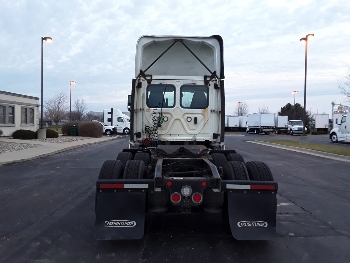 2019 Freightliner/Mercedes NEW CASCADIA PX12664 868591