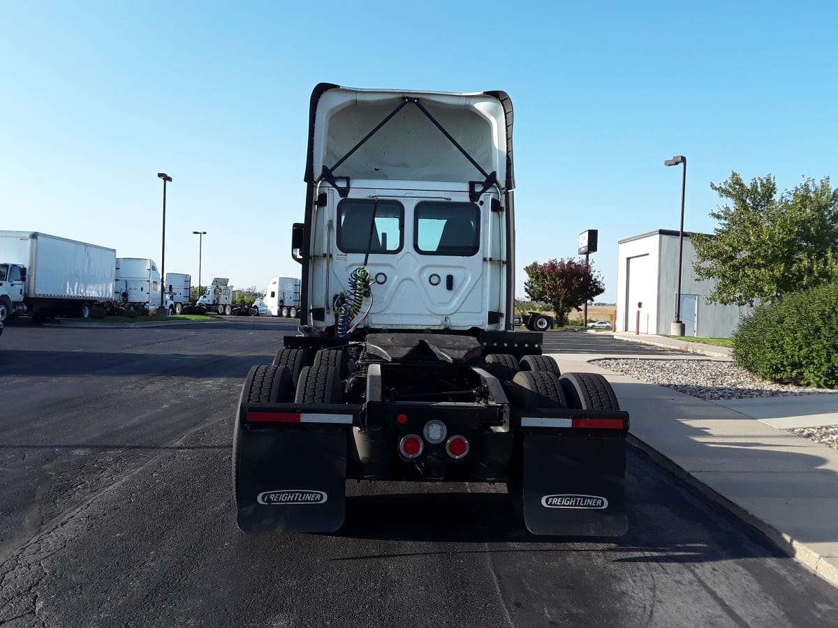 2019 Freightliner/Mercedes NEW CASCADIA PX12664 868597