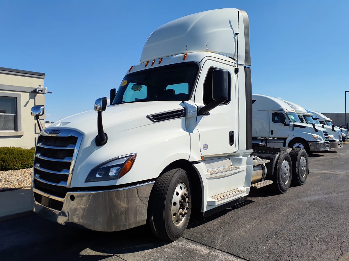 2019 Freightliner/Mercedes NEW CASCADIA PX12664 868598