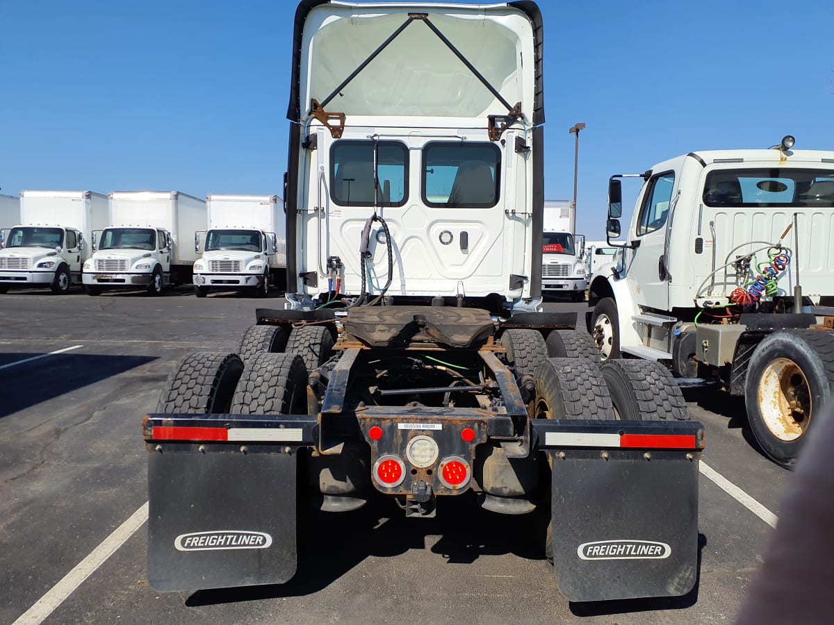 2019 Freightliner/Mercedes NEW CASCADIA PX12664 868599