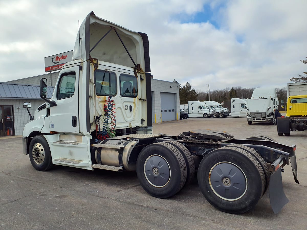 2019 Freightliner/Mercedes NEW CASCADIA PX12664 868602