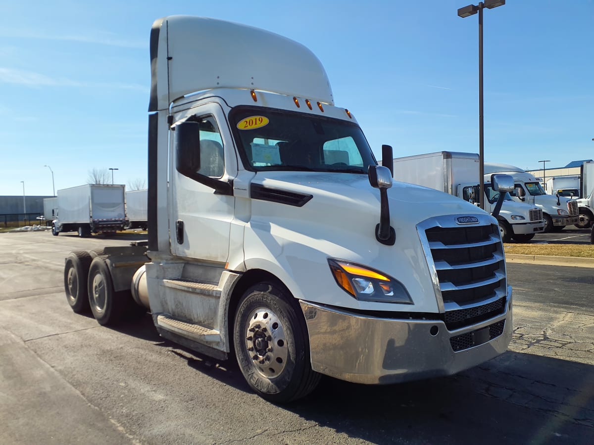 2019 Freightliner/Mercedes NEW CASCADIA PX12664 868604