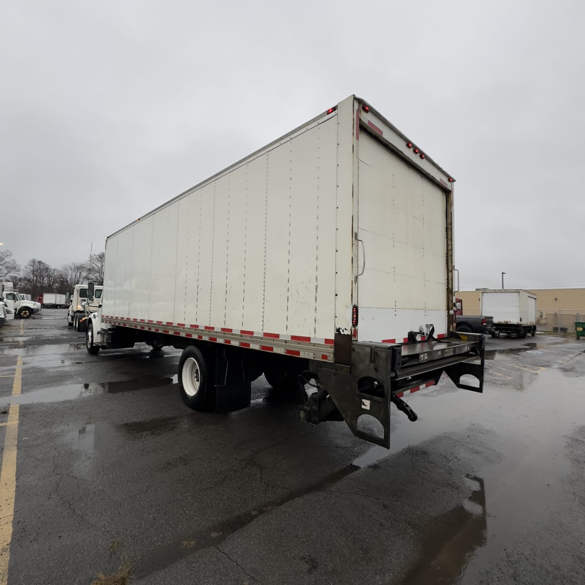 2019 Freightliner/Mercedes M2 106 868612