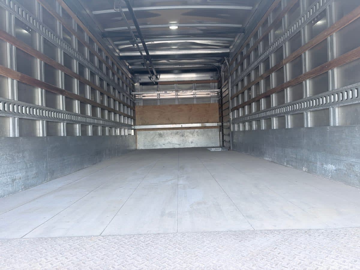2019 Isuzu NRR 868615