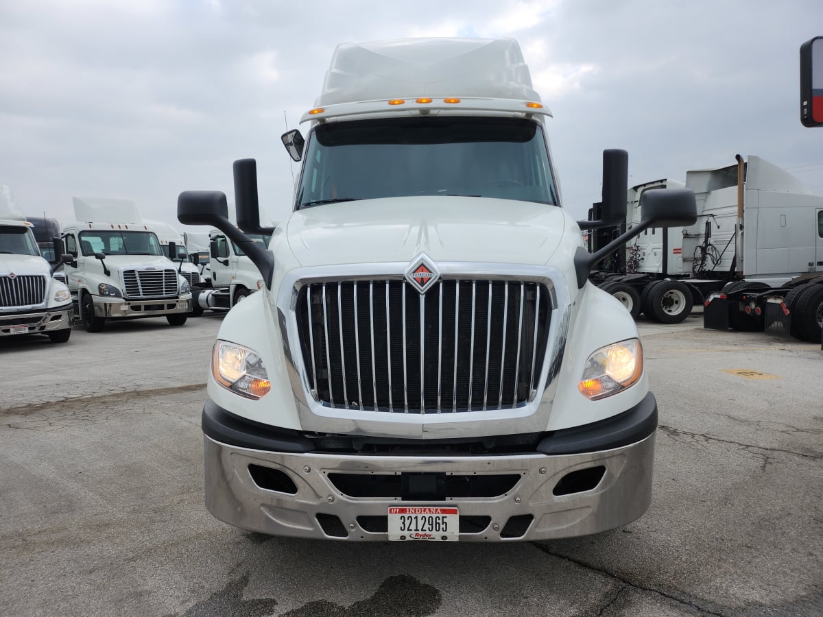 2019 Navistar International LT625 SLPR CAB 868628