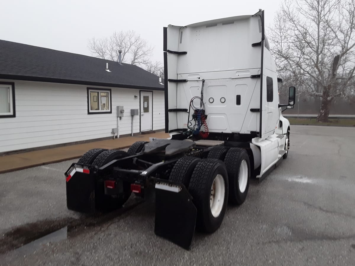 2019 Navistar International LT625 SLPR CAB 868641