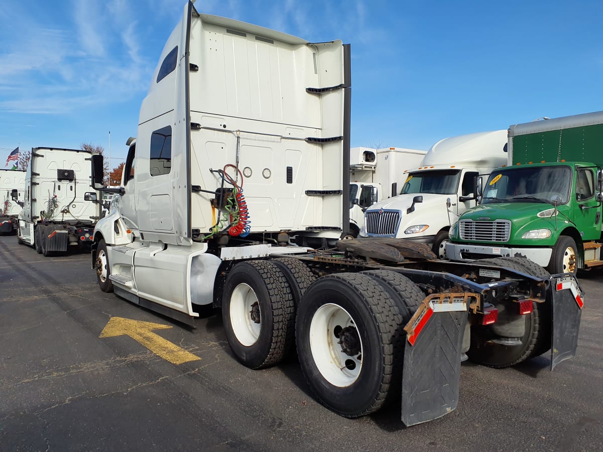 2019 Navistar International LT625 SLPR CAB 868651