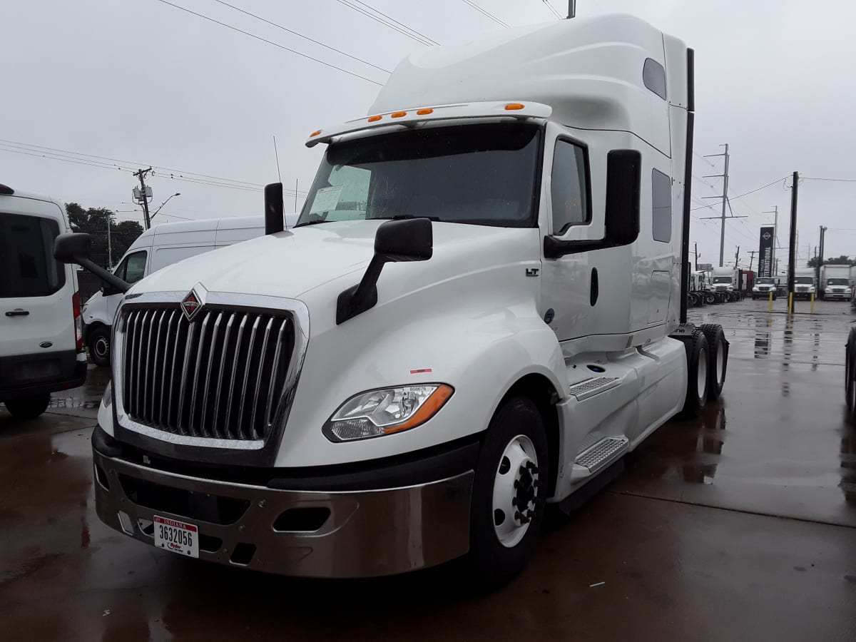 2019 Navistar International LT625 SLPR CAB 868676