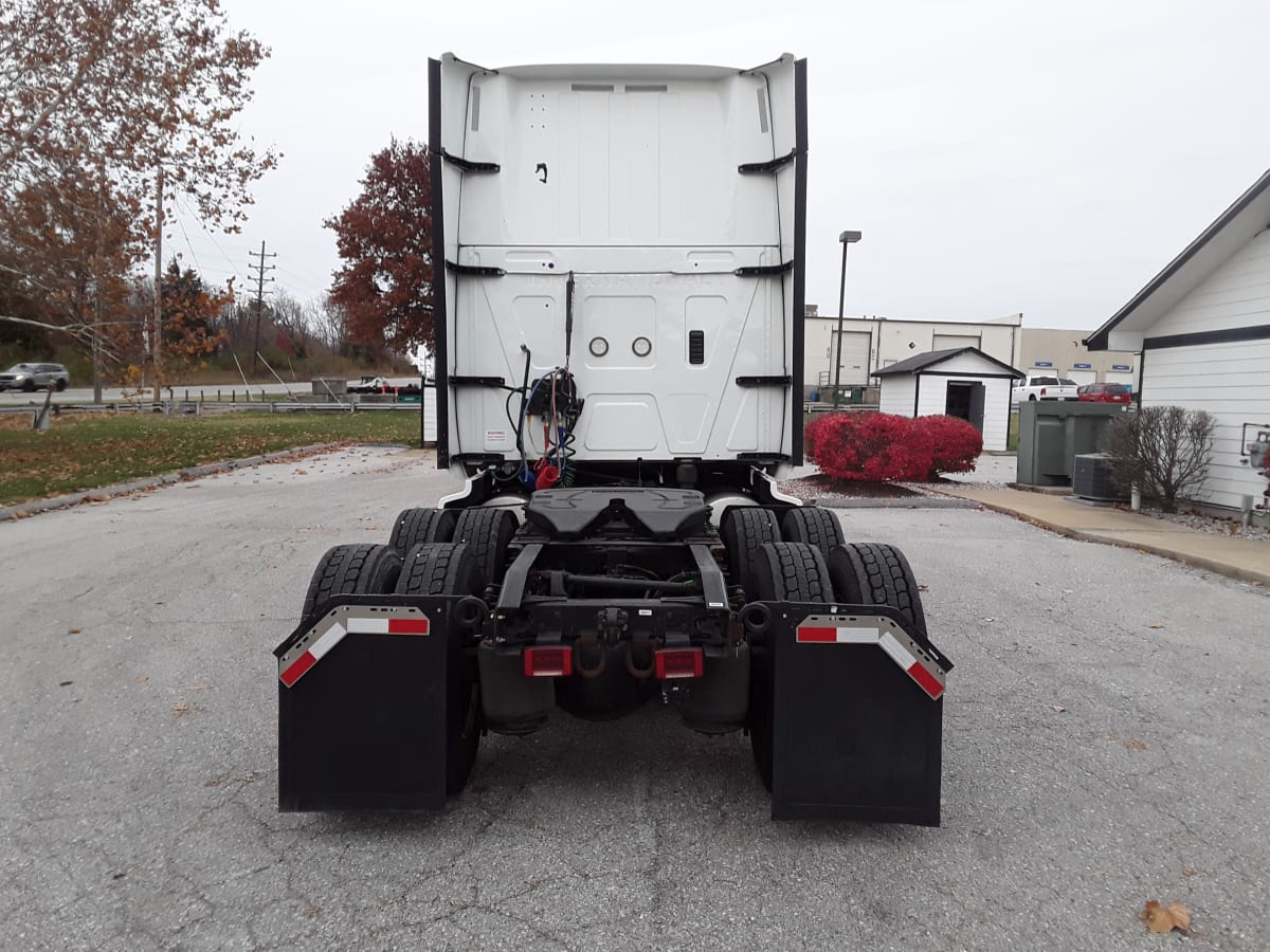 2019 Navistar International LT625 SLPR CAB 868677