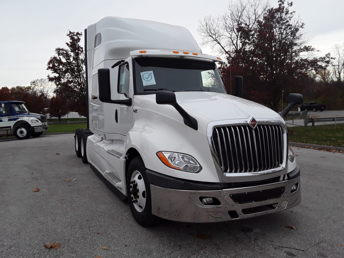 2019 Navistar International LT625 SLPR CAB 868677