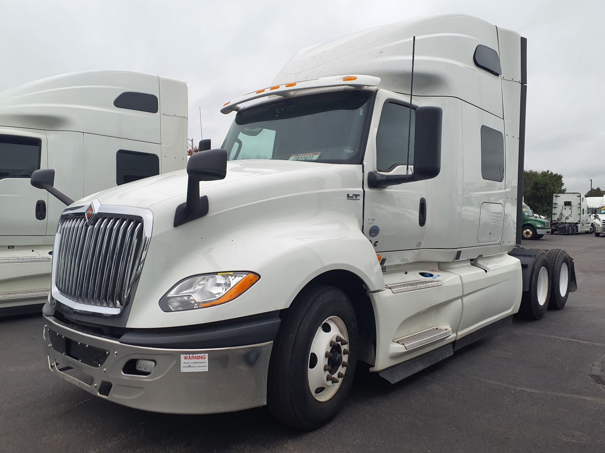 2019 Navistar International LT625 SLPR CAB 868686