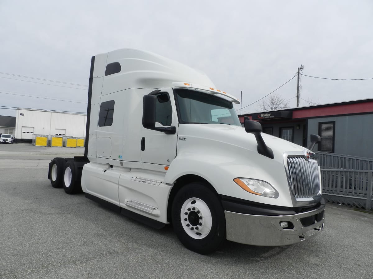 2019 Navistar International LT625 SLPR CAB 868717