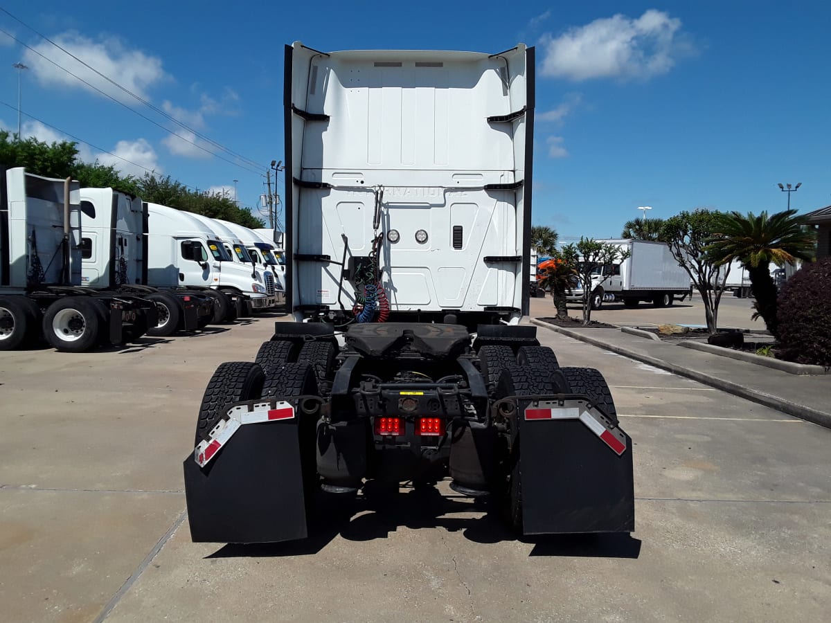 2019 Navistar International LT625 SLPR CAB 868720