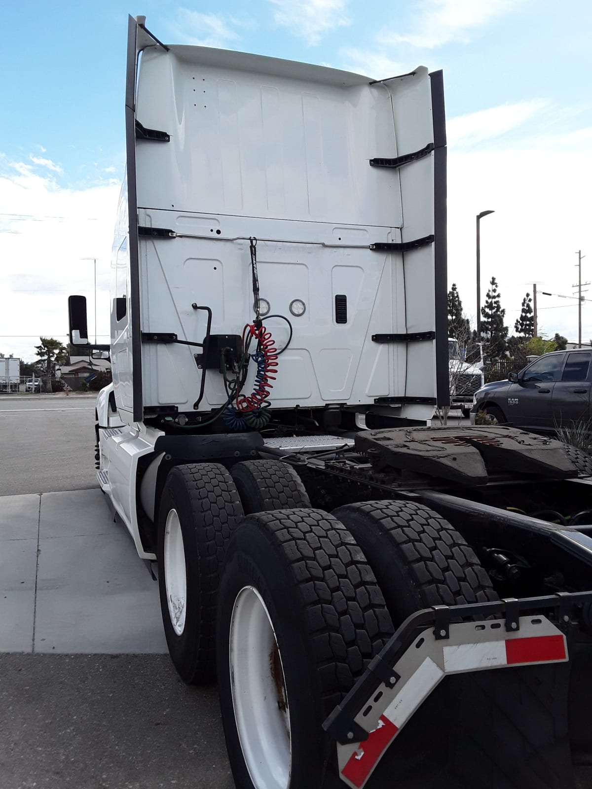 2019 Navistar International LT625 SLPR CAB 868760