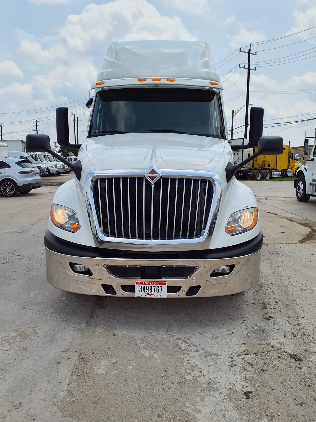 2019 Navistar International LT625 SLPR CAB 868781