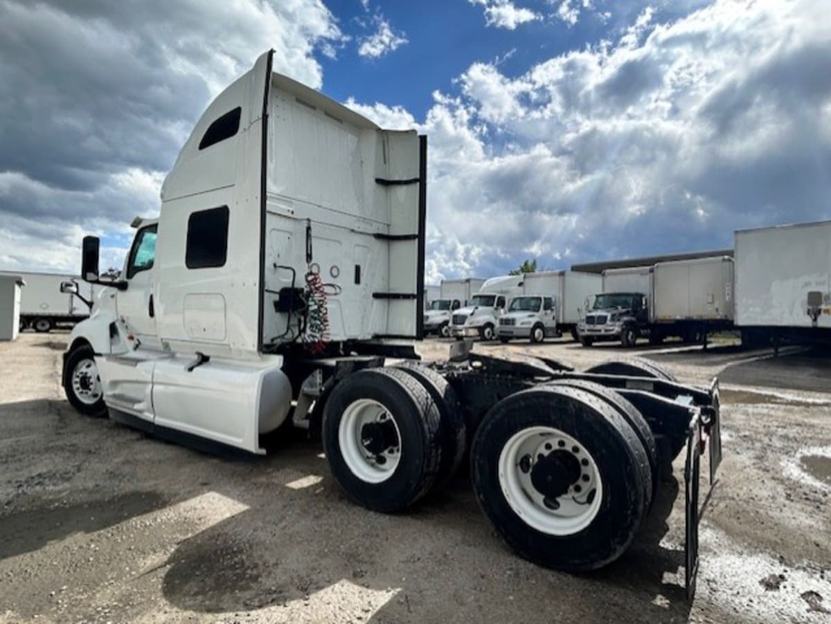 2019 Navistar International LT625 SLPR CAB 868788