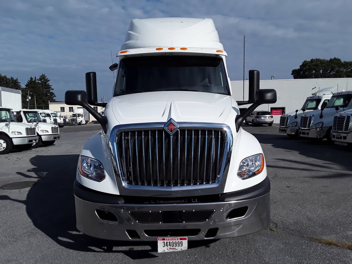 2019 Navistar International LT625 SLPR CAB 868792