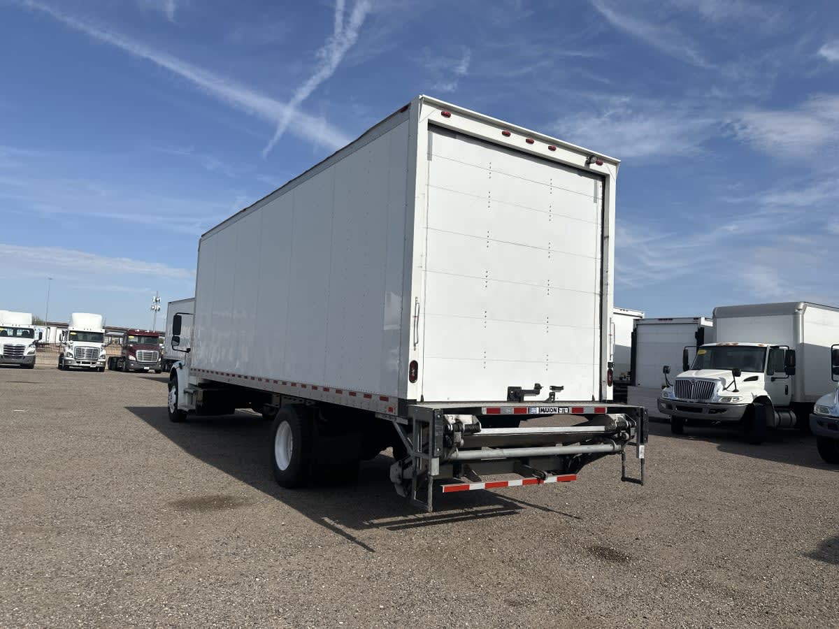 2019 Freightliner M2 106 868856