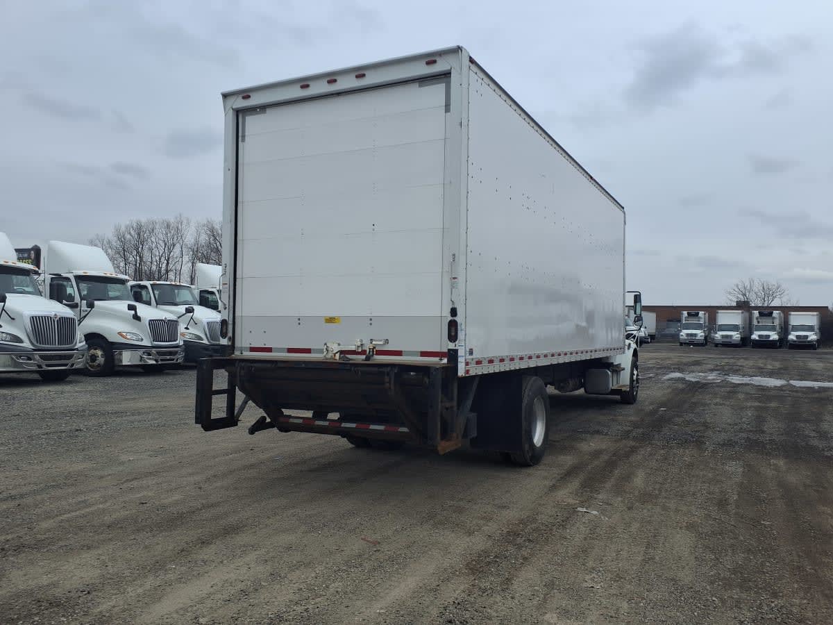 2019 Freightliner/Mercedes M2 106 868890