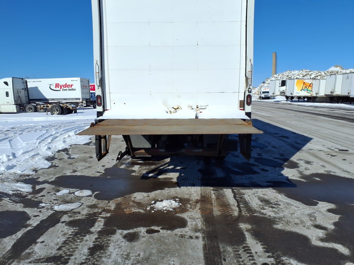 2019 Freightliner/Mercedes M2 106 868891