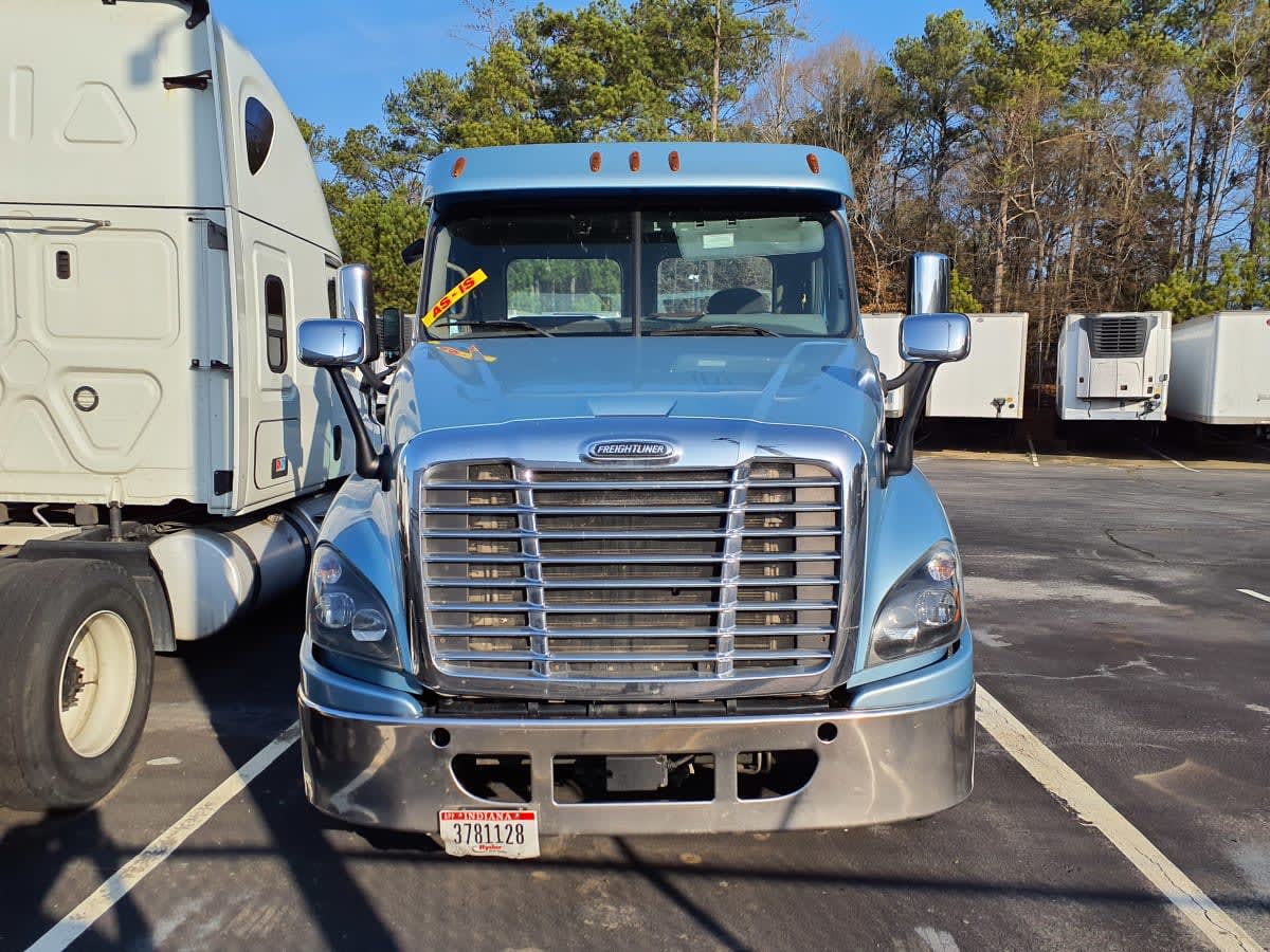 2019 Freightliner - image 2