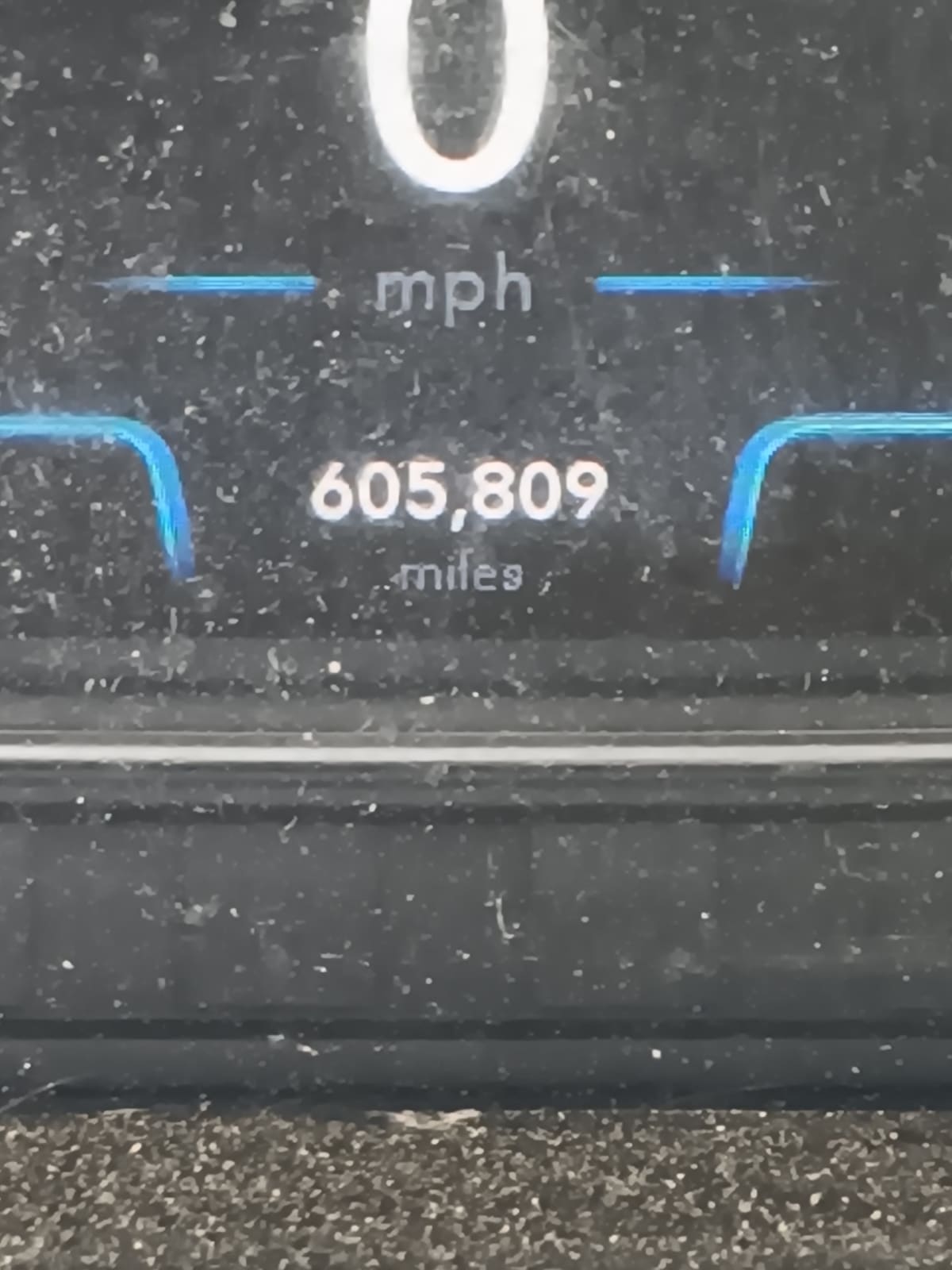 2019 International - image 20