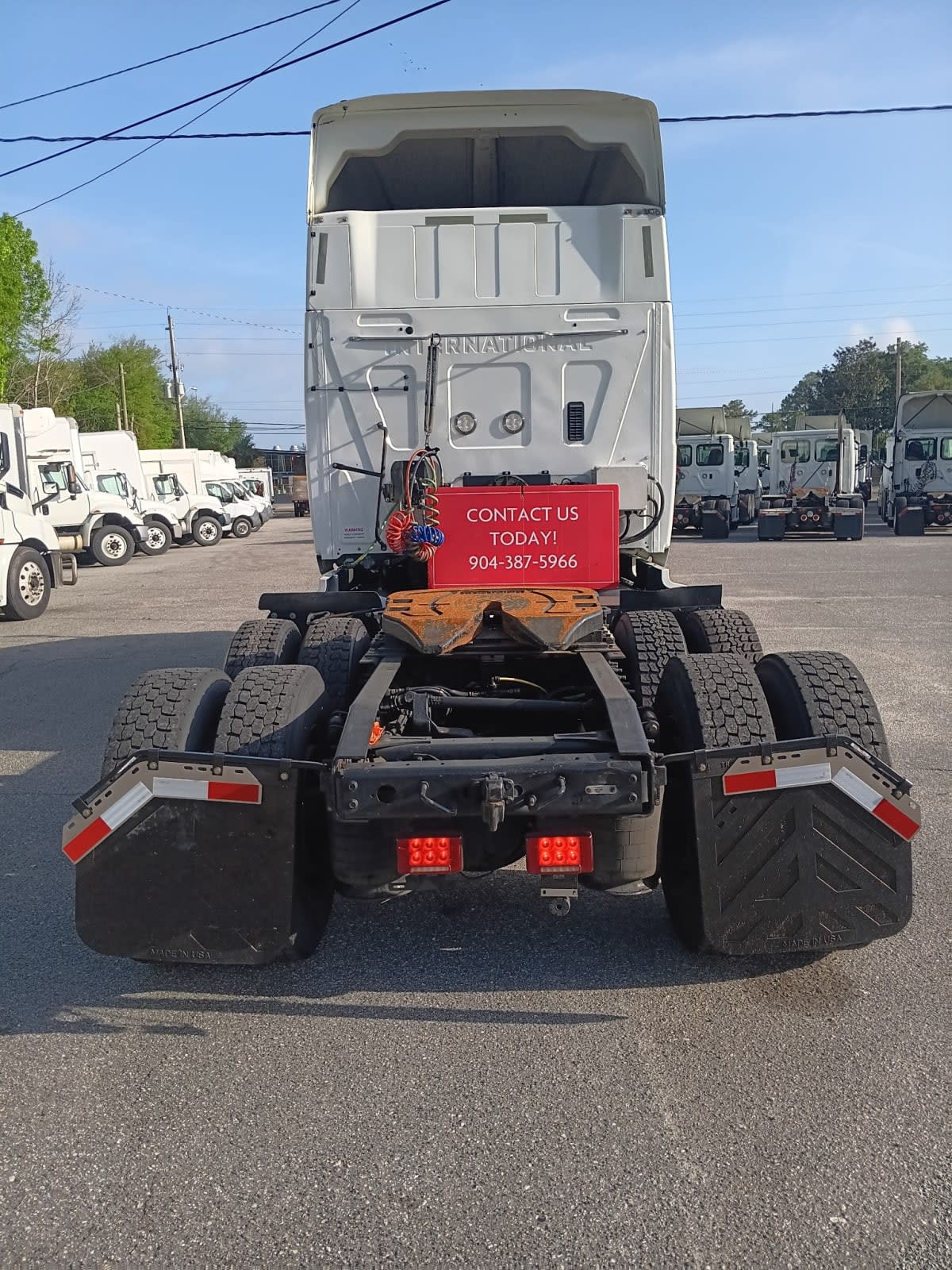 2019 International - image 5