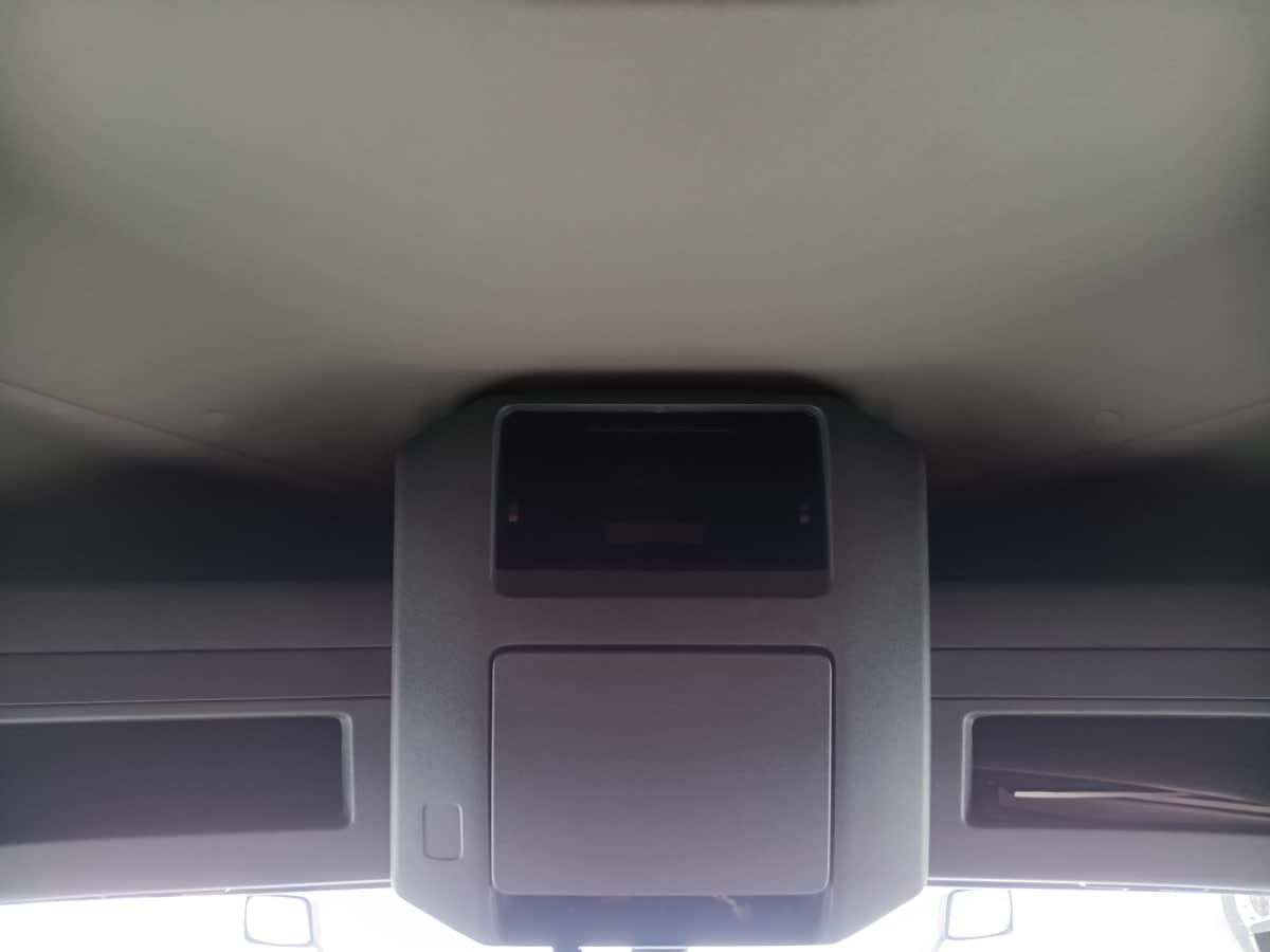 2019 International - image 17