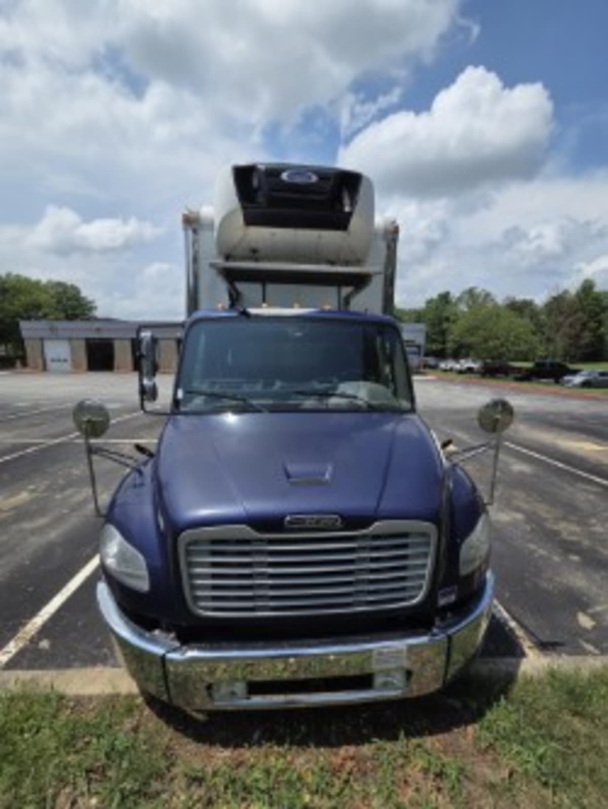 2019 Freightliner M2 106 in Beltsville, MD — photo 2