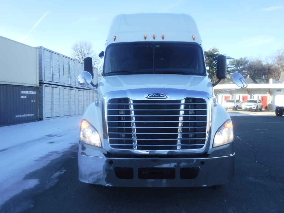 2020 Freightliner/Mercedes CASCADIA 125 869050
