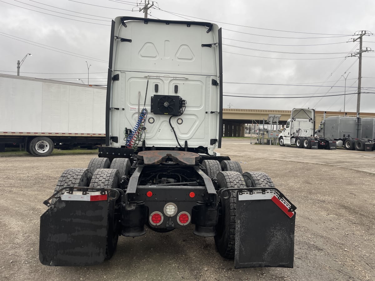 2019 Freightliner/Mercedes CASCADIA 125 869305