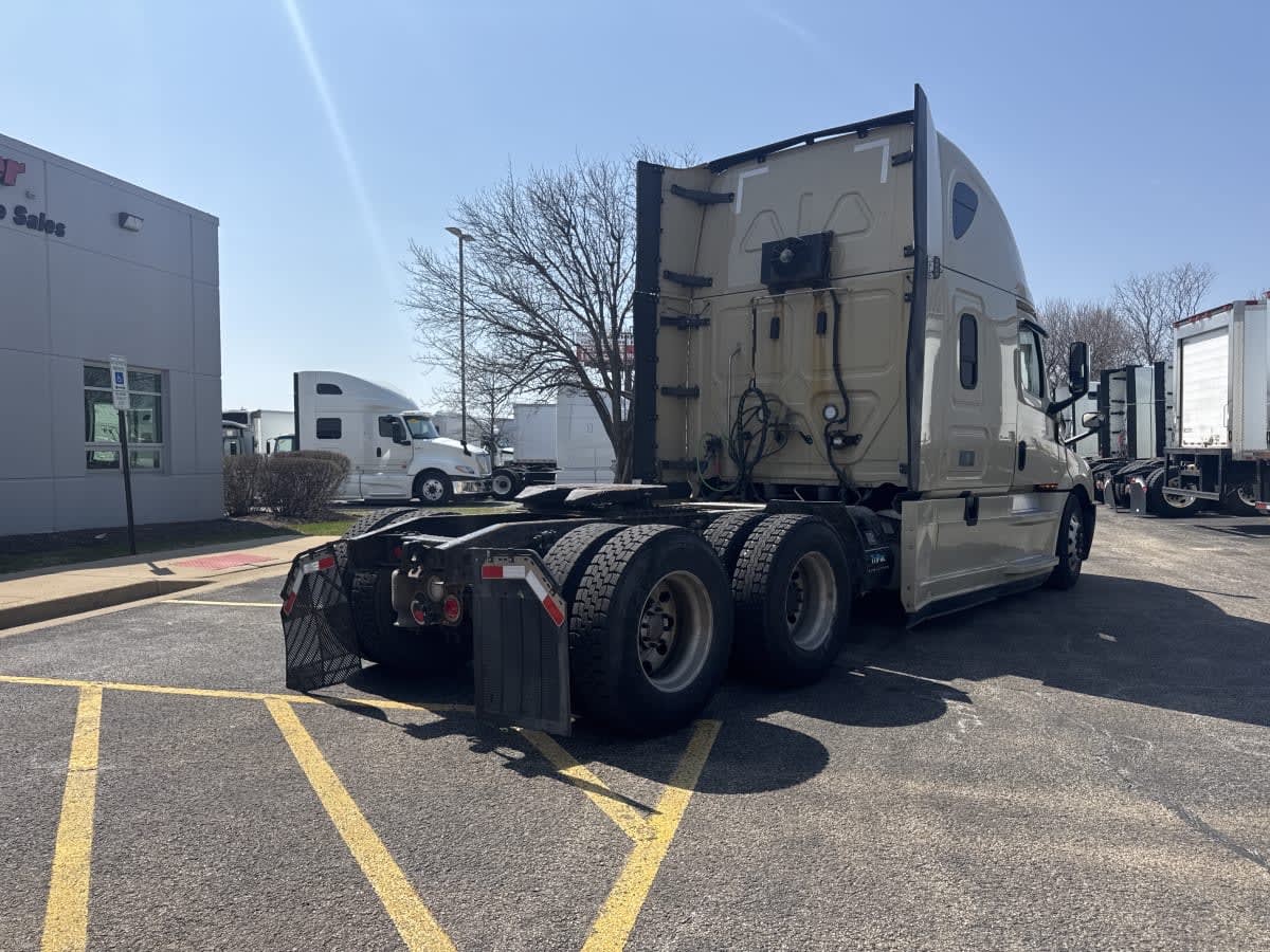 2020 Freightliner/Mercedes NEW CASCADIA PX12664 869313
