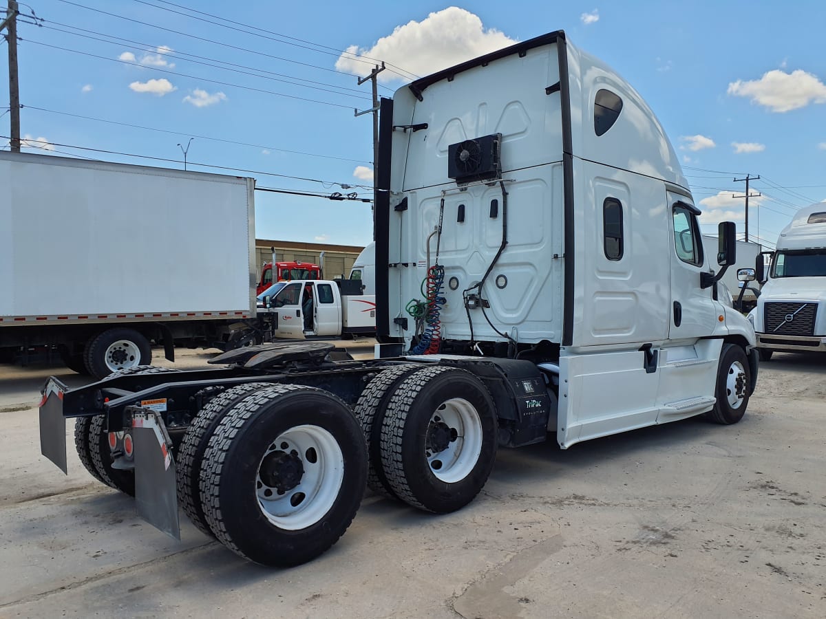 2019 Freightliner/Mercedes CASCADIA 125 869321