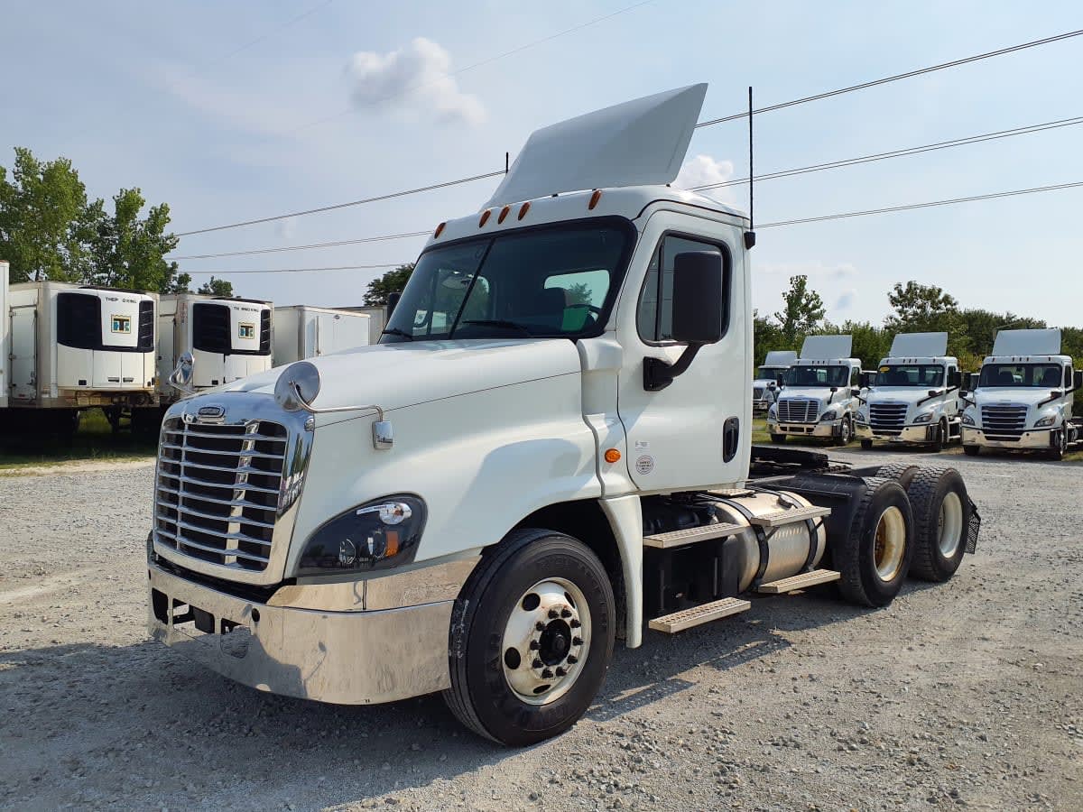 2019 Freightliner CASCADIA 125 869327