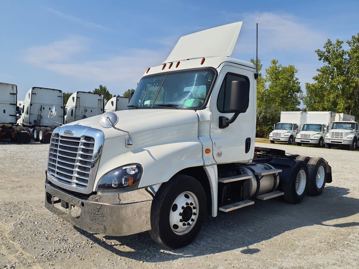 2019 Freightliner CASCADIA 125 869328