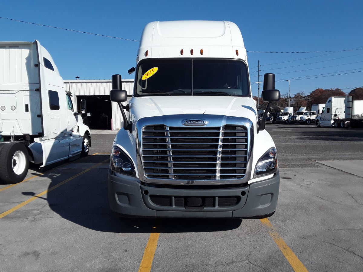 2019 Freightliner/Mercedes CASCADIA 125 869344