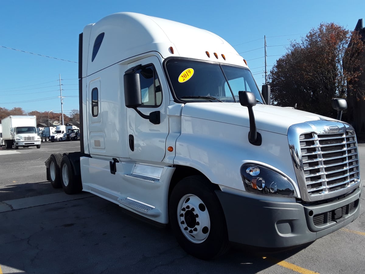 2019 Freightliner/Mercedes CASCADIA 125 869344