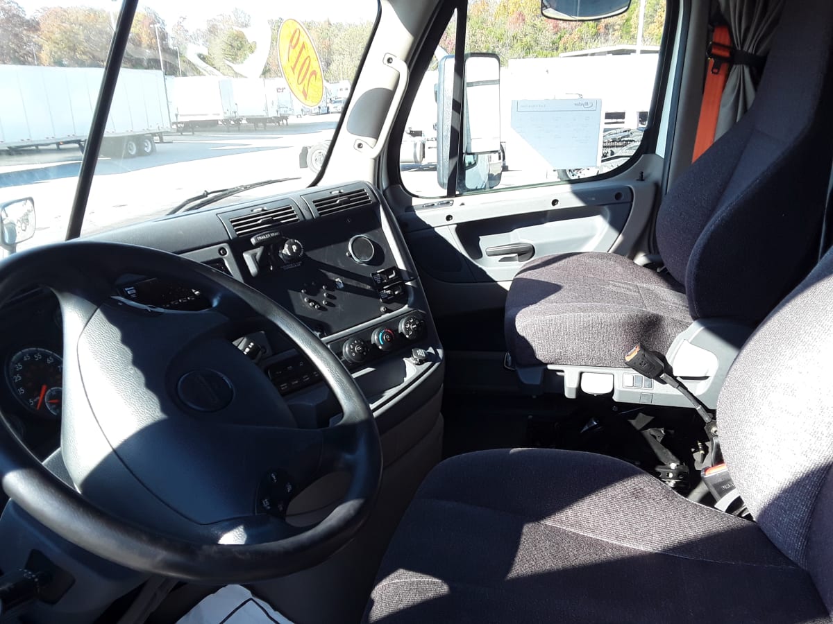 2019 Freightliner/Mercedes CASCADIA 125 869344