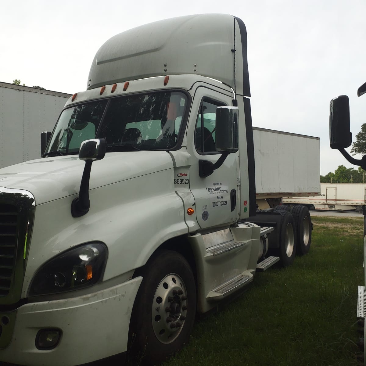 2019 Freightliner/Mercedes CASCADIA 125 869520