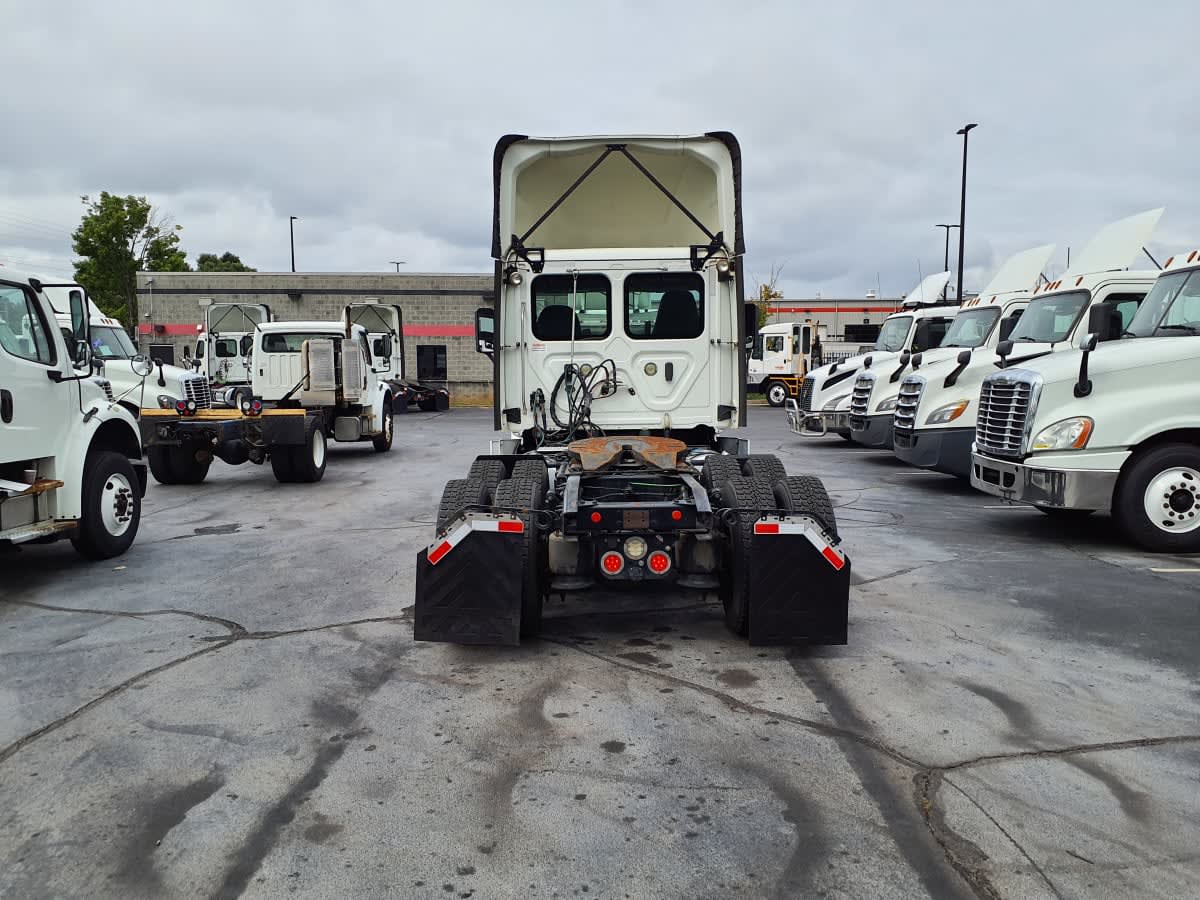 2019 Freightliner - image 5