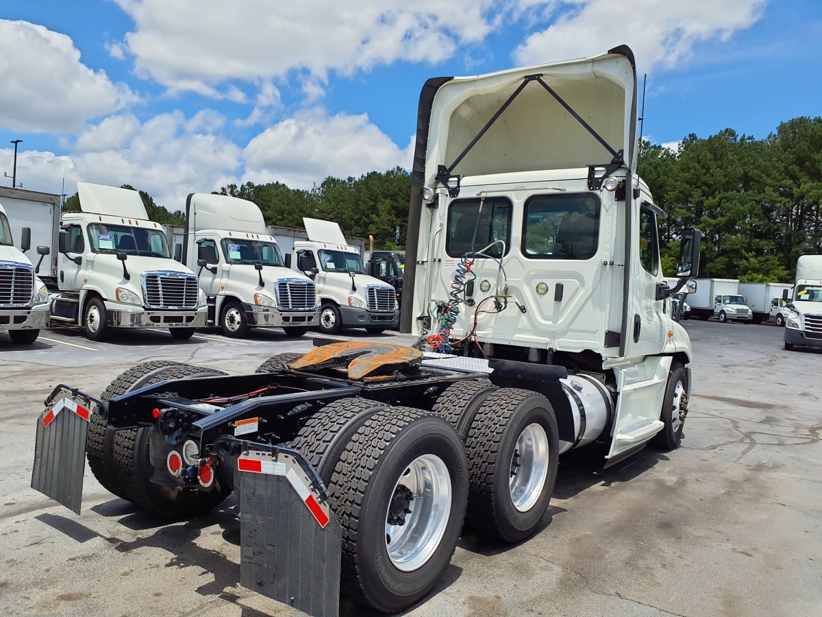 2019 Freightliner/Mercedes CASCADIA 125 869538