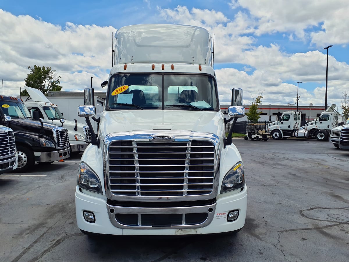 2019 Freightliner/Mercedes CASCADIA 125 869538