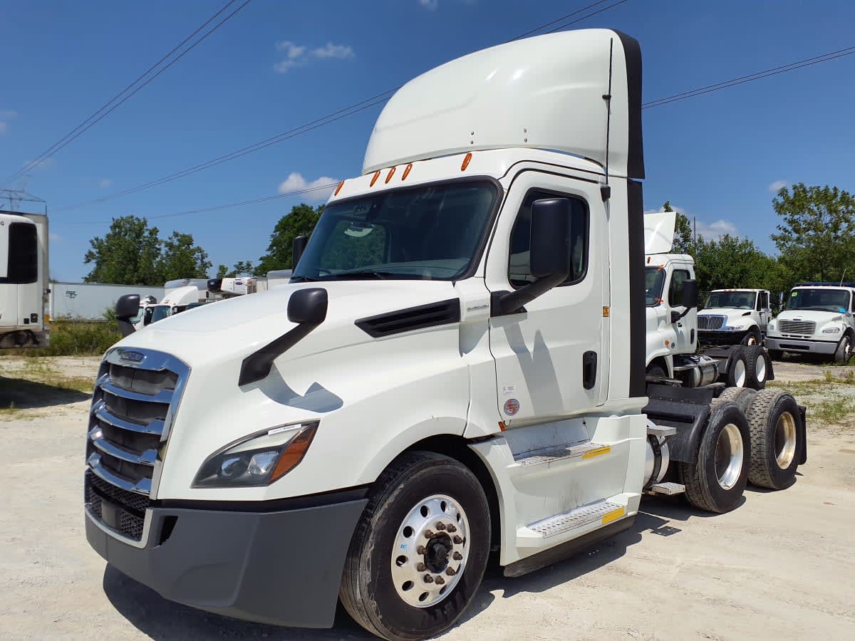 2019 Freightliner NEW CASCADIA PX12664 869554