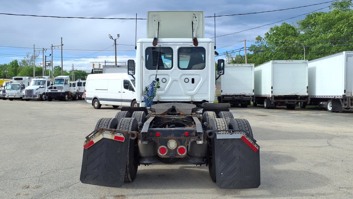 2019 Freightliner/Mercedes CASCADIA 125 869563