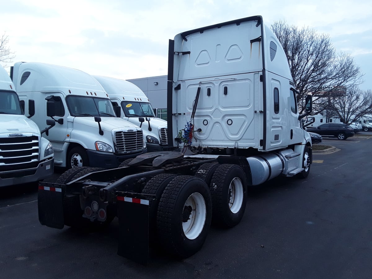 2019 Freightliner/Mercedes NEW CASCADIA PX12664 869571