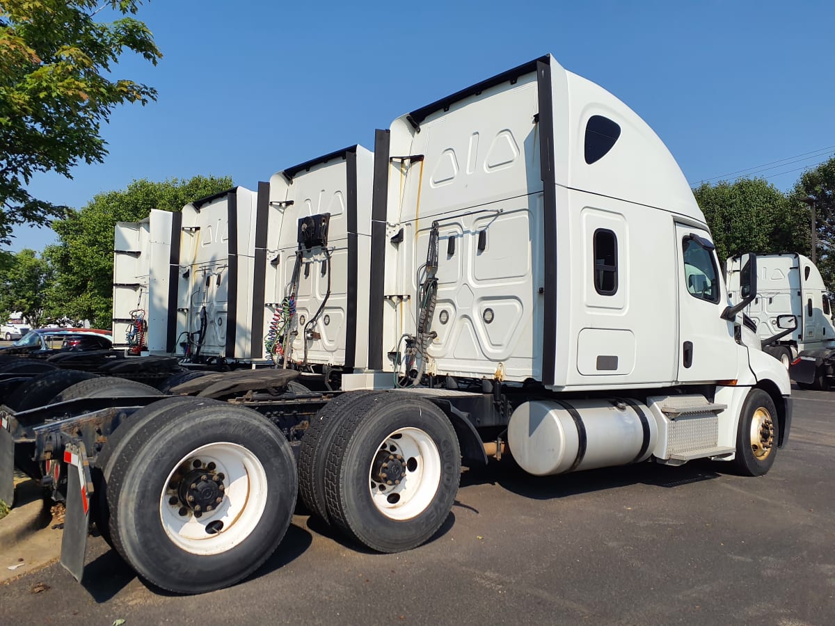 2019 Freightliner/Mercedes NEW CASCADIA PX12664 869577